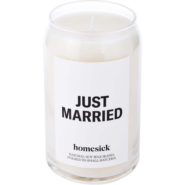 HOMESICK JUST MARRIED by Homesick (UNISEX) - SCENTED CANDLE 13.75 OZ